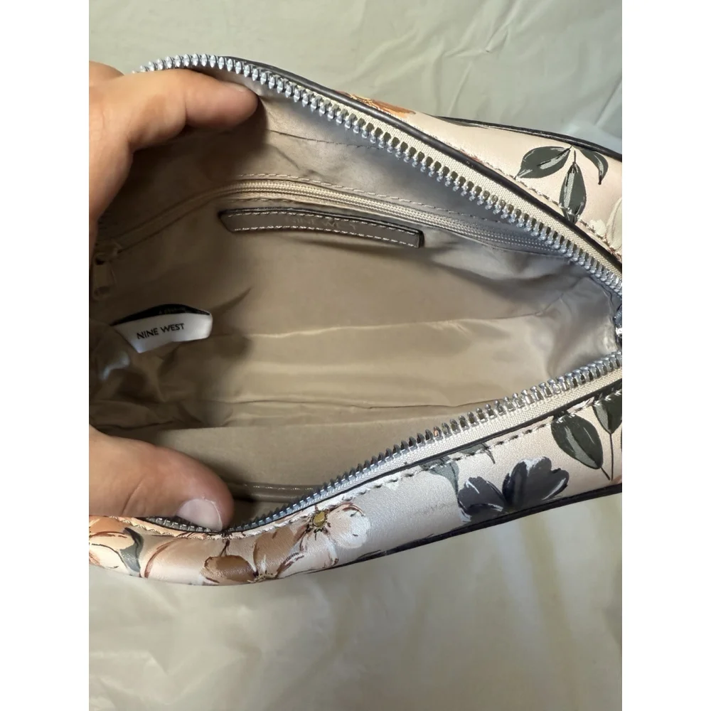 Nine West Calandra Mini Camera Crossbody Floral new Monterose Floral